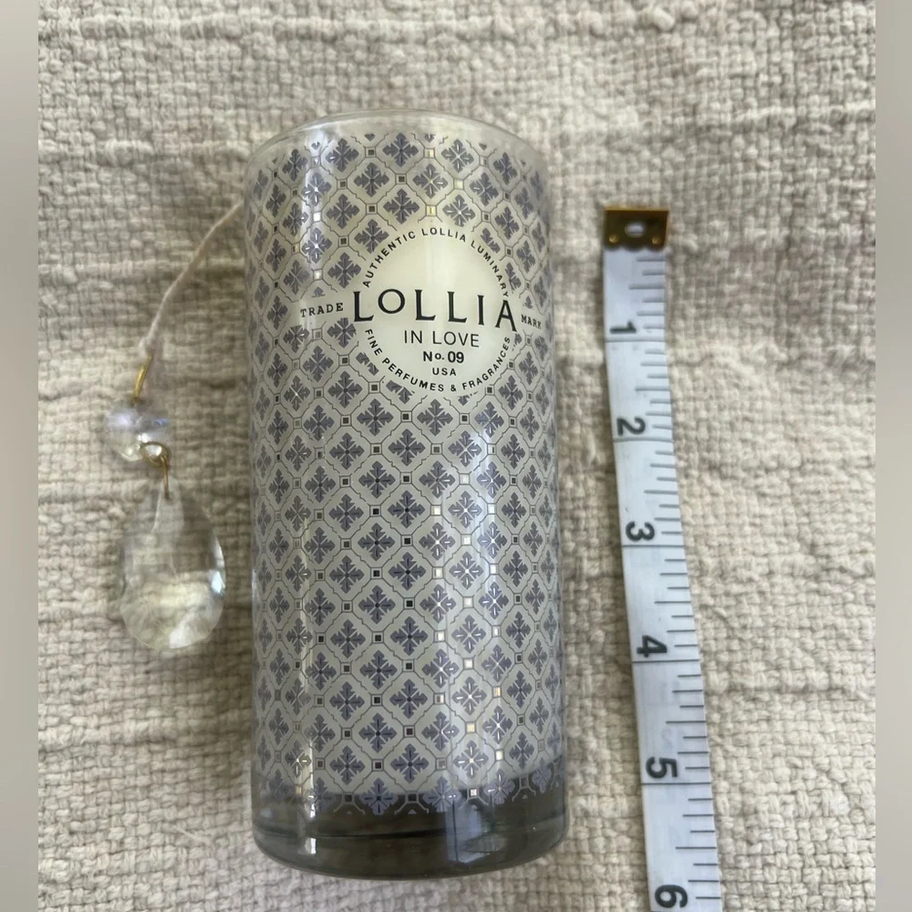Lollia candle new